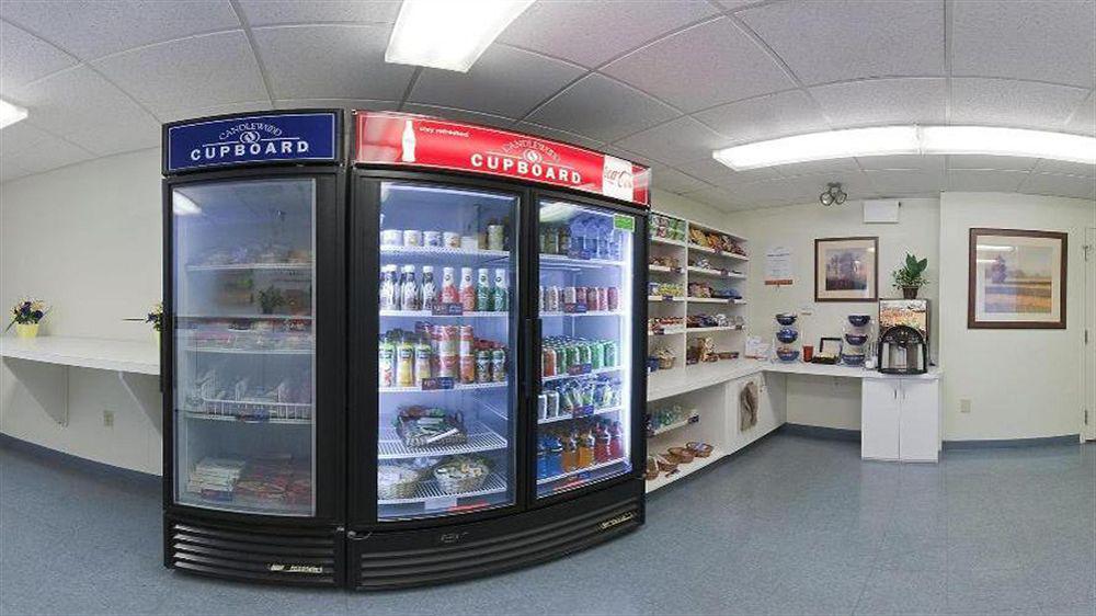东斯拉库斯卡里尔环岛烛木套房酒店 东锡拉丘兹 外观 照片